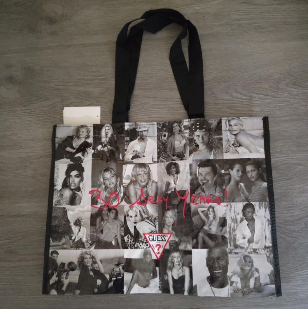 Guess 30 Sexy Years Glossy Tote Red Zippered Interior